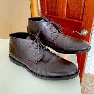 Calvin Klein Dress Chukkas